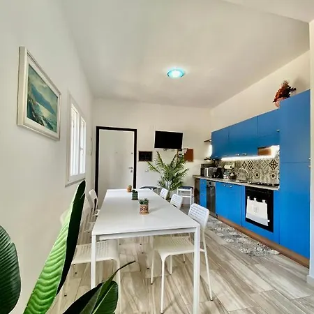 Chiara Solanas Apartment